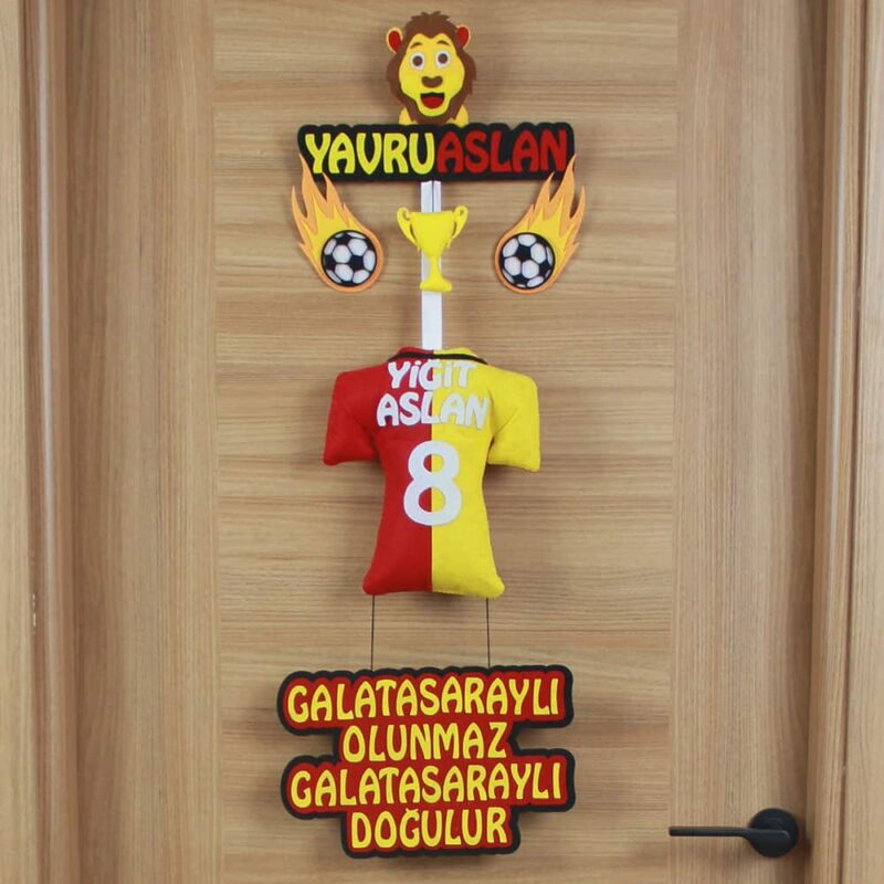 Yiğit Aslan isimli YavruAslan Kapı Süsü