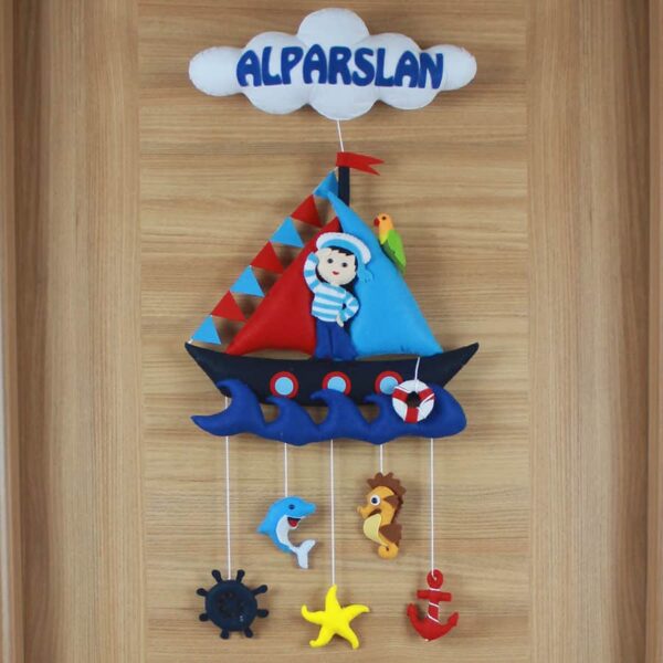 Alparslan isimli Denizci Bebek Kapı Süsü