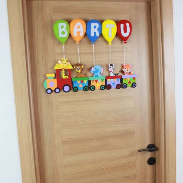 Bartu isimli Tren Bebek Kapı Süsü