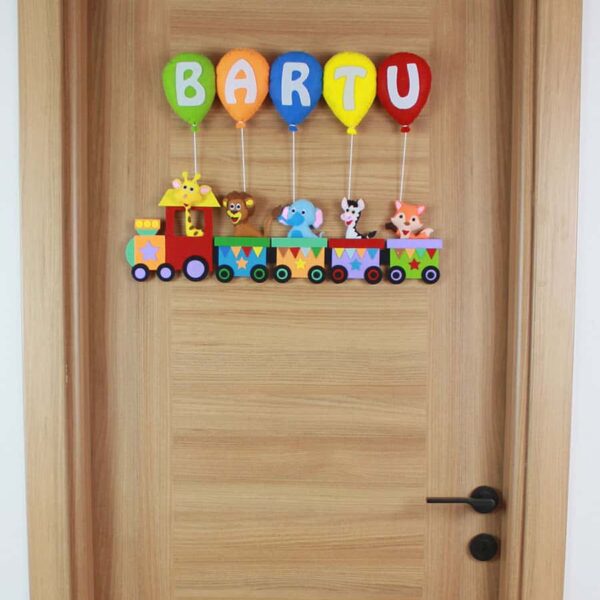 Bartu isimli Tren Bebek Kapı Süsü