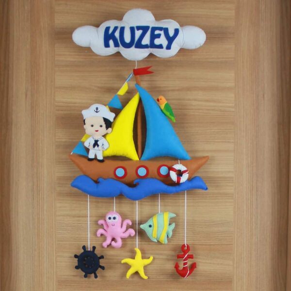 Kuzey isimli Denizci Bebek Kapı Süsü