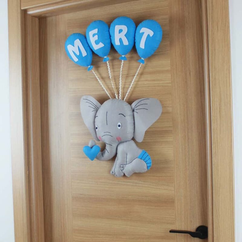 Mert isimli Filli Bebek Kapı Süsü