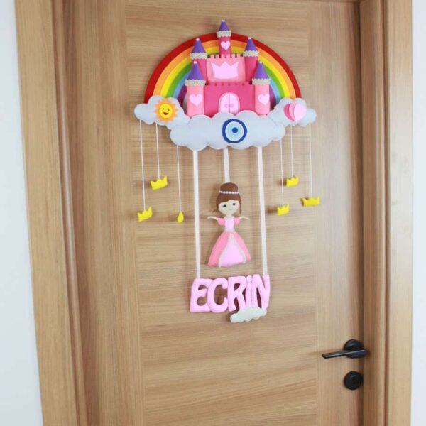 Ecrin isimli Şato Hastane ve Bebek Odası Kapı Süsü