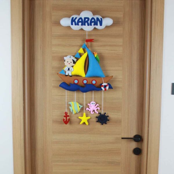 Karan isimli Denizci Hastane ve Bebek Odası Kapı Süsü
