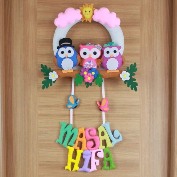 Masal Hifa isimli Baykuş Kız Bebek Kapı Süsü