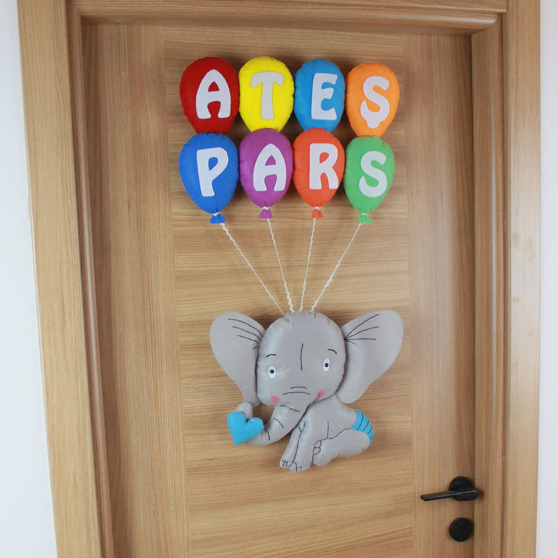 Ateş Pars isimli Filli Bebek Kapı Süsü