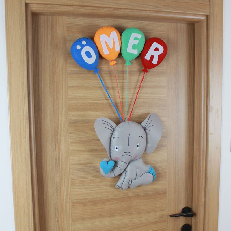 Bebek odası fil konsepti kapı süsü montaj ve asılışı