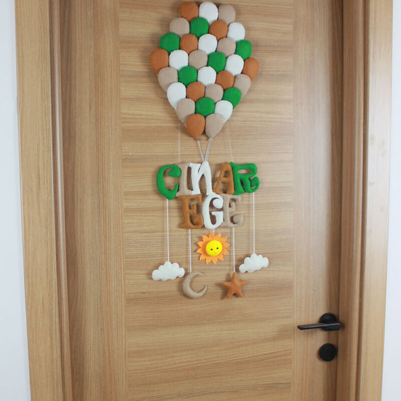 Çınar Ege Kapı Süsü, montaj ve dikey yerleşim