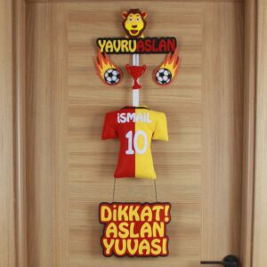 Yavruaslan Sarı Kırmızı Temalı Keçe Bebek Kapı Süsü