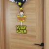 Yusuf Kerem İsimli Sarı Lacivert Yıldızlı Balonlu Keçe Bebek Kapı Süsü – sağ yan görünüm